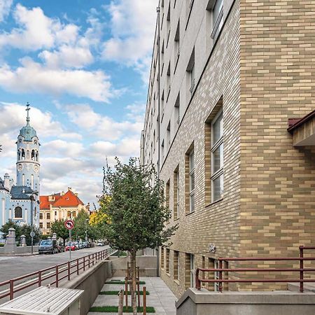 Main City Center - Luxury - Free Parking - City View Bratislava Buitenkant foto