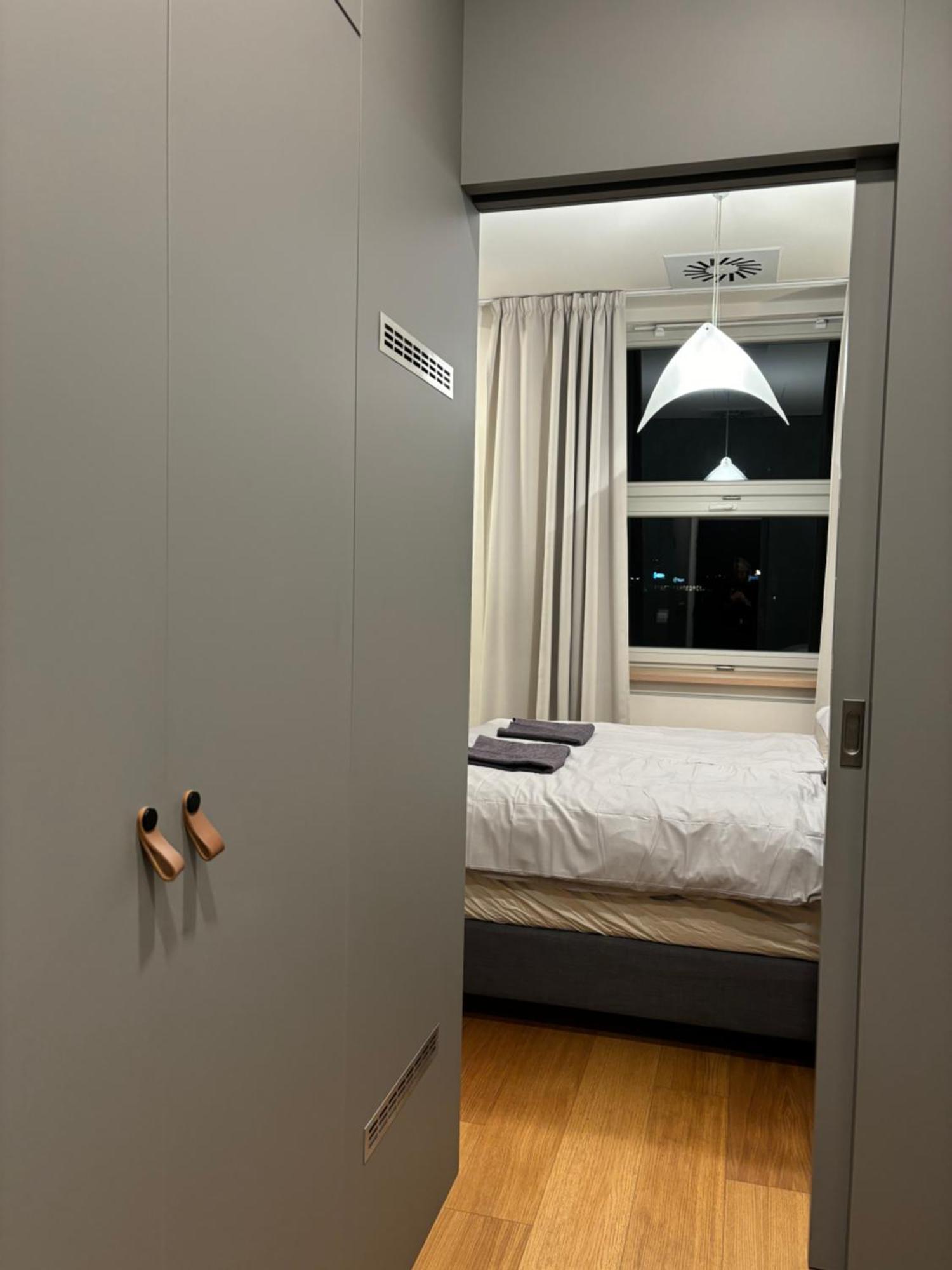Main City Center - Luxury - Free Parking - City View Bratislava Buitenkant foto