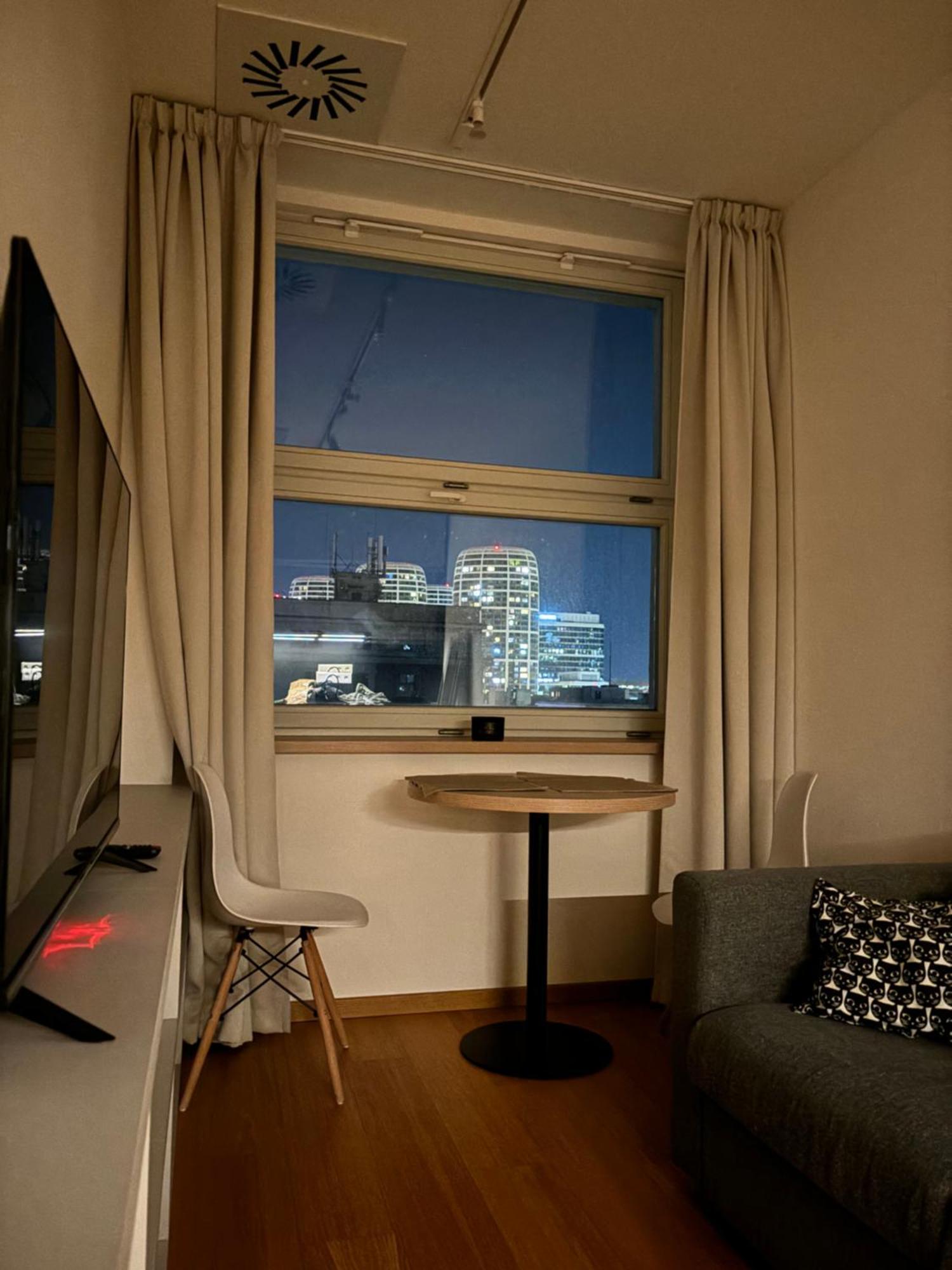 Main City Center - Luxury - Free Parking - City View Bratislava Buitenkant foto